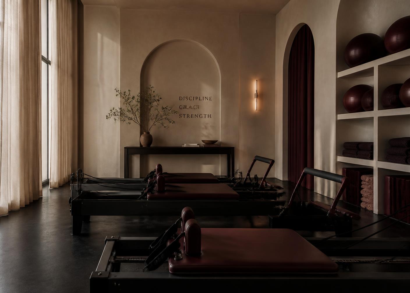 Reformer pilates studio van Club Toūsa in Heemstede